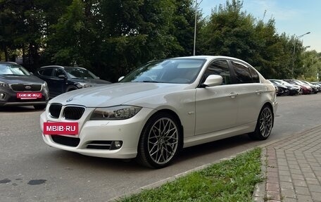 BMW 3 серия, 2011 год, 1 300 000 рублей, 22 фотография