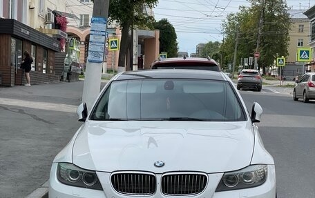 BMW 3 серия, 2011 год, 1 300 000 рублей, 30 фотография