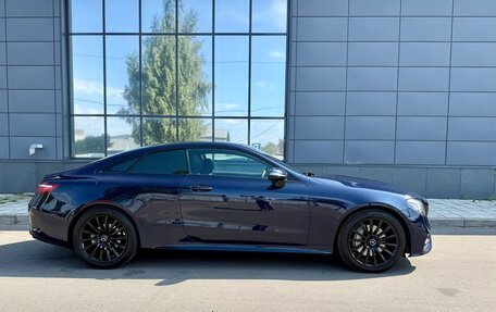 Mercedes-Benz E-Класс, 2018 год, 3 950 000 рублей, 3 фотография