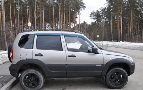 Chevrolet Niva I рестайлинг, 2014 год, 600 000 рублей, 2 фотография