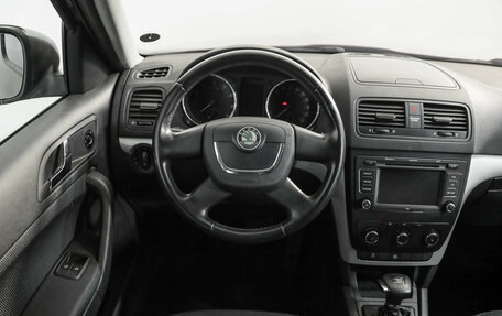 Skoda Yeti I рестайлинг, 2011 год, 839 000 рублей, 11 фотография