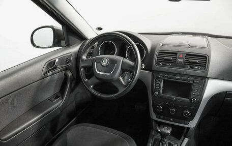 Skoda Yeti I рестайлинг, 2011 год, 839 000 рублей, 9 фотография