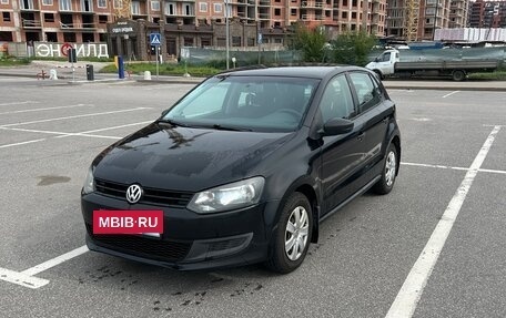 Volkswagen Polo VI (EU Market), 2010 год, 420 000 рублей, 2 фотография