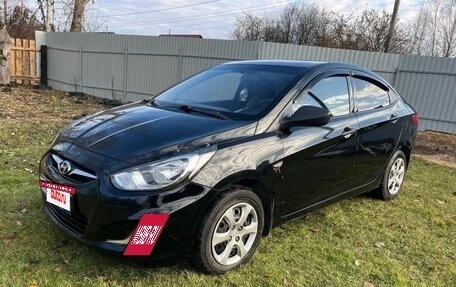 Hyundai Solaris II рестайлинг, 2012 год, 500 000 рублей, 2 фотография