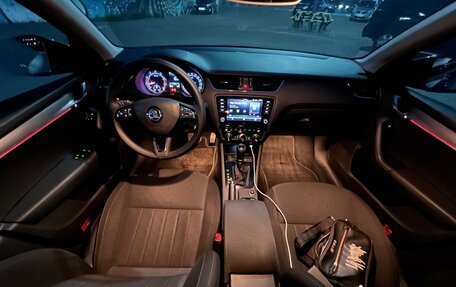Skoda Octavia, 2017 год, 1 600 000 рублей, 10 фотография