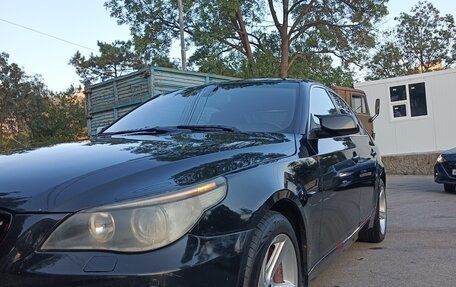 BMW 5 серия, 2004 год, 800 000 рублей, 3 фотография
