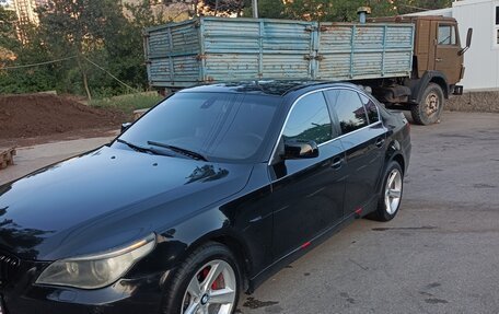 BMW 5 серия, 2004 год, 800 000 рублей, 4 фотография