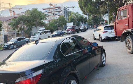 BMW 5 серия, 2004 год, 800 000 рублей, 8 фотография