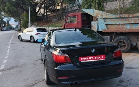 BMW 5 серия, 2004 год, 800 000 рублей, 6 фотография