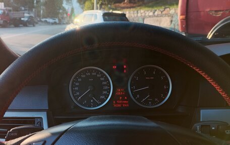 BMW 5 серия, 2004 год, 800 000 рублей, 12 фотография