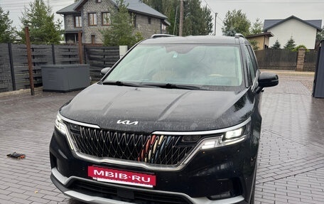 KIA Carnival, 2022 год, 5 600 000 рублей, 2 фотография