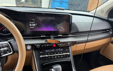 KIA Carnival, 2022 год, 5 600 000 рублей, 16 фотография