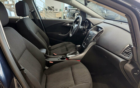 Opel Astra J, 2011 год, 550 000 рублей, 13 фотография