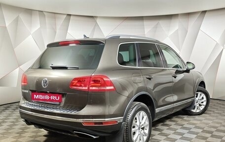 Volkswagen Touareg III, 2015 год, 2 497 000 рублей, 2 фотография