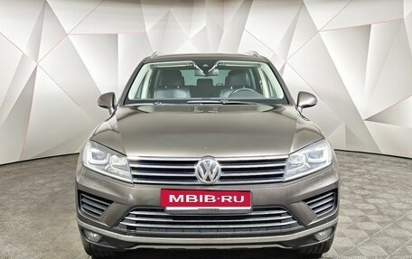 Volkswagen Touareg III, 2015 год, 2 497 000 рублей, 6 фотография