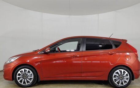 Hyundai Solaris II рестайлинг, 2011 год, 1 100 000 рублей, 7 фотография