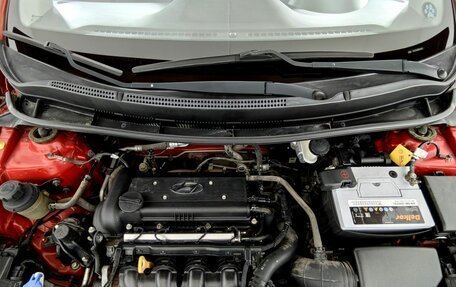 Hyundai Solaris II рестайлинг, 2011 год, 1 100 000 рублей, 9 фотография