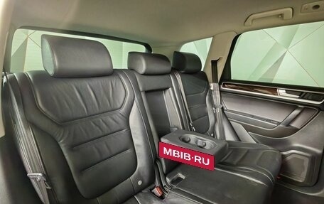 Volkswagen Touareg III, 2015 год, 2 497 000 рублей, 12 фотография
