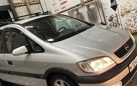 Opel Zafira A рестайлинг, 2000 год, 215 000 рублей, 3 фотография