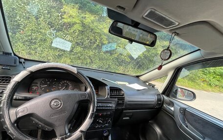 Opel Zafira A рестайлинг, 2000 год, 215 000 рублей, 10 фотография