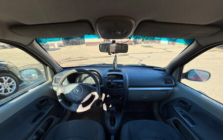 Renault Clio III, 2004 год, 380 000 рублей, 7 фотография