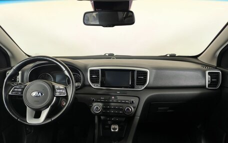 KIA Sportage IV рестайлинг, 2019 год, 2 200 000 рублей, 13 фотография