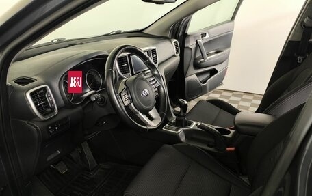 KIA Sportage IV рестайлинг, 2019 год, 2 200 000 рублей, 8 фотография