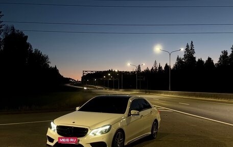 Mercedes-Benz E-Класс, 2013 год, 2 600 000 рублей, 4 фотография