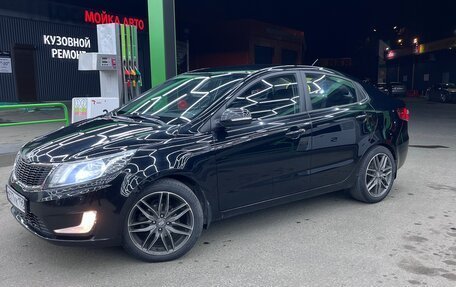 KIA Rio III рестайлинг, 2013 год, 890 000 рублей, 6 фотография