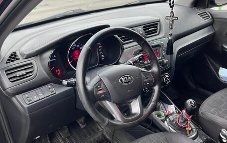 KIA Rio III рестайлинг, 2013 год, 890 000 рублей, 9 фотография