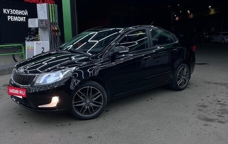 KIA Rio III рестайлинг, 2013 год, 890 000 рублей, 2 фотография