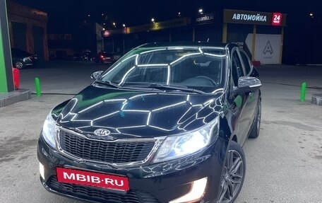 KIA Rio III рестайлинг, 2013 год, 890 000 рублей, 7 фотография