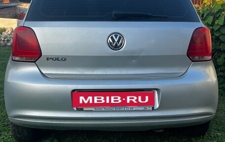 Volkswagen Polo VI (EU Market), 2009 год, 400 000 рублей, 2 фотография