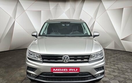Volkswagen Tiguan II, 2018 год, 2 377 000 рублей, 7 фотография
