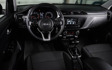 KIA Rio IV, 2021 год, 1 749 000 рублей, 6 фотография