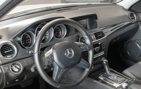 Mercedes-Benz C-Класс, 2011 год, 1 441 300 рублей, 5 фотография