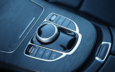 Mercedes-Benz E-Класс, 2019 год, 2 800 000 рублей, 15 фотография