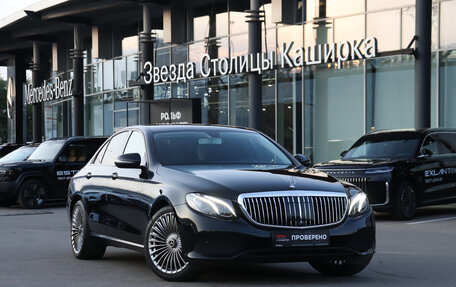 Mercedes-Benz E-Класс, 2019 год, 2 800 000 рублей, 24 фотография
