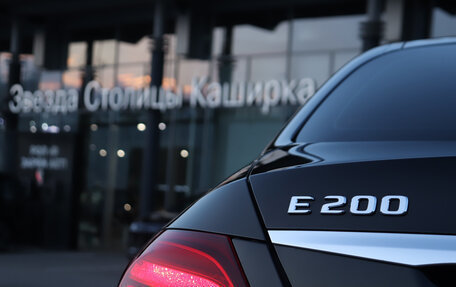 Mercedes-Benz E-Класс, 2019 год, 2 800 000 рублей, 28 фотография