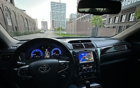 Toyota Camry, 2014 год, 1 890 000 рублей, 14 фотография