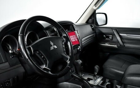 Mitsubishi Pajero IV, 2018 год, 2 650 000 рублей, 9 фотография