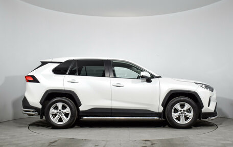 Toyota RAV4, 2020 год, 2 470 000 рублей, 4 фотография