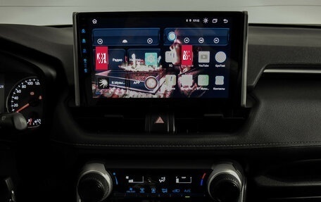 Toyota RAV4, 2020 год, 2 470 000 рублей, 16 фотография