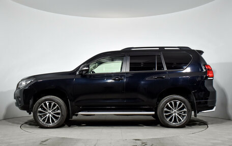 Toyota Land Cruiser Prado 150 рестайлинг 2, 2019 год, 4 850 000 рублей, 8 фотография