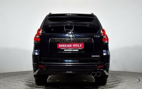 Toyota Land Cruiser Prado 150 рестайлинг 2, 2019 год, 4 850 000 рублей, 6 фотография