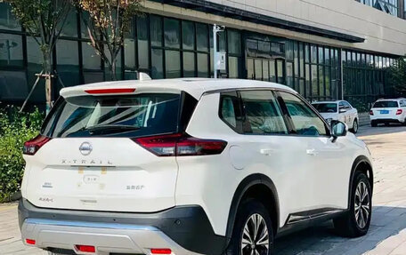 Nissan X-Trail, 2023 год, 2 800 000 рублей, 5 фотография
