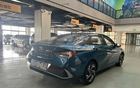 Hyundai Elantra, 2023 год, 1 480 000 рублей, 4 фотография