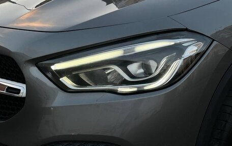 Mercedes-Benz GLA, 2021 год, 3 200 000 рублей, 12 фотография