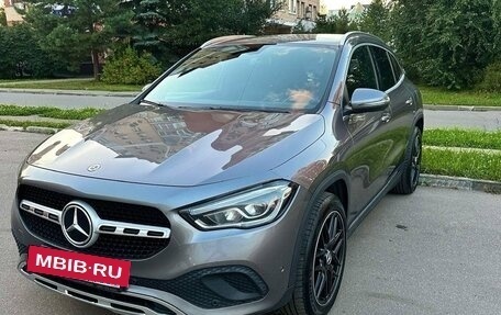 Mercedes-Benz GLA, 2021 год, 3 200 000 рублей, 15 фотография