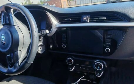 KIA Rio IV, 2021 год, 1 700 000 рублей, 7 фотография
